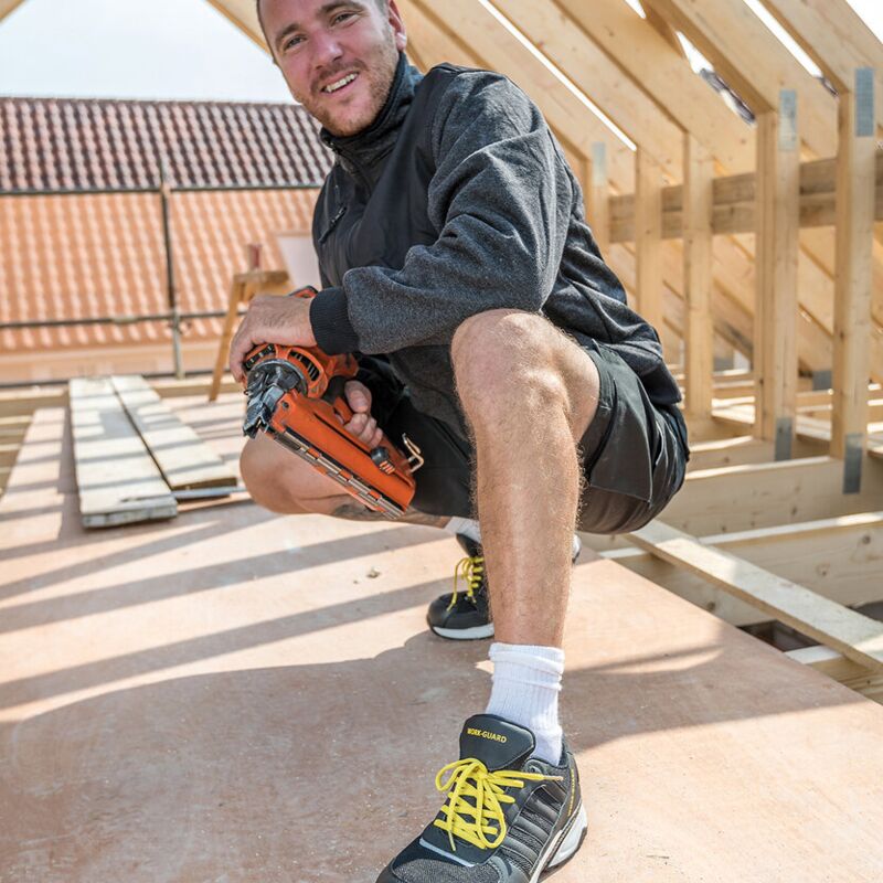 Lightweight safety trainer Thumbnail