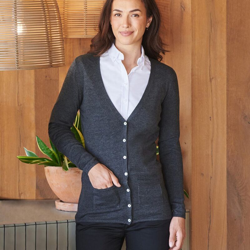 Women's v-button cardigan Thumbnail
